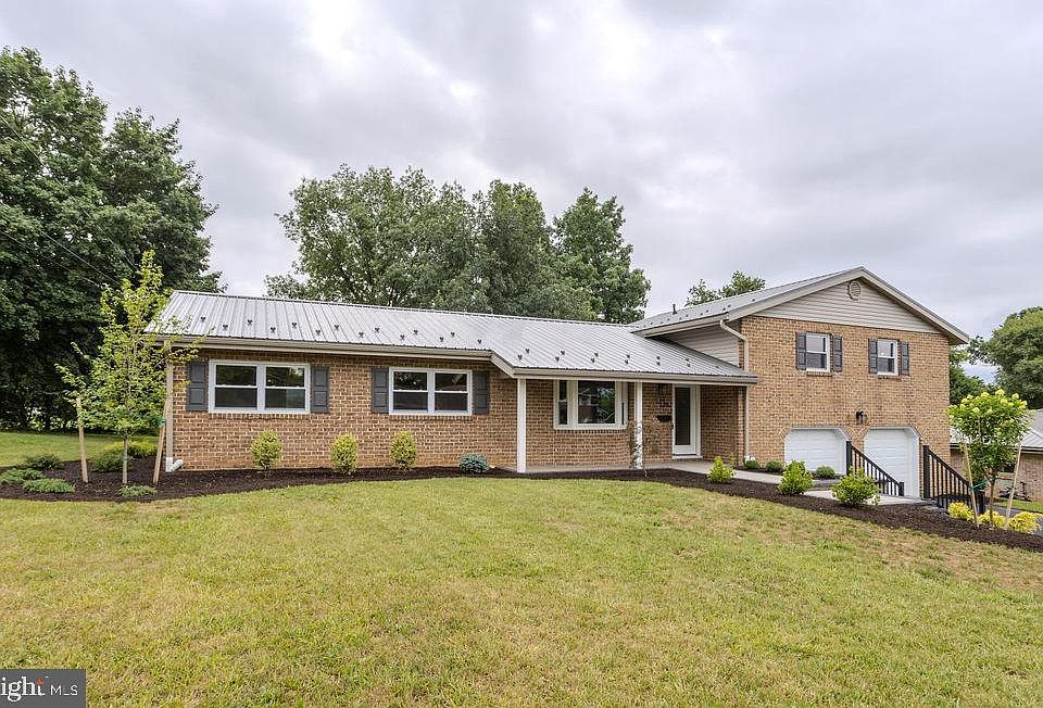 1st image of 220 Hartzell Dr