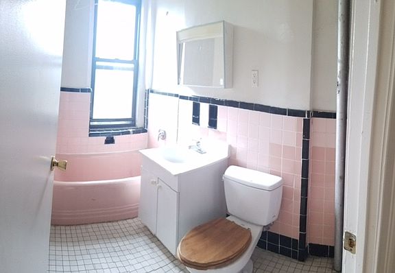 3rd image of 1620 Caton Ave #D4