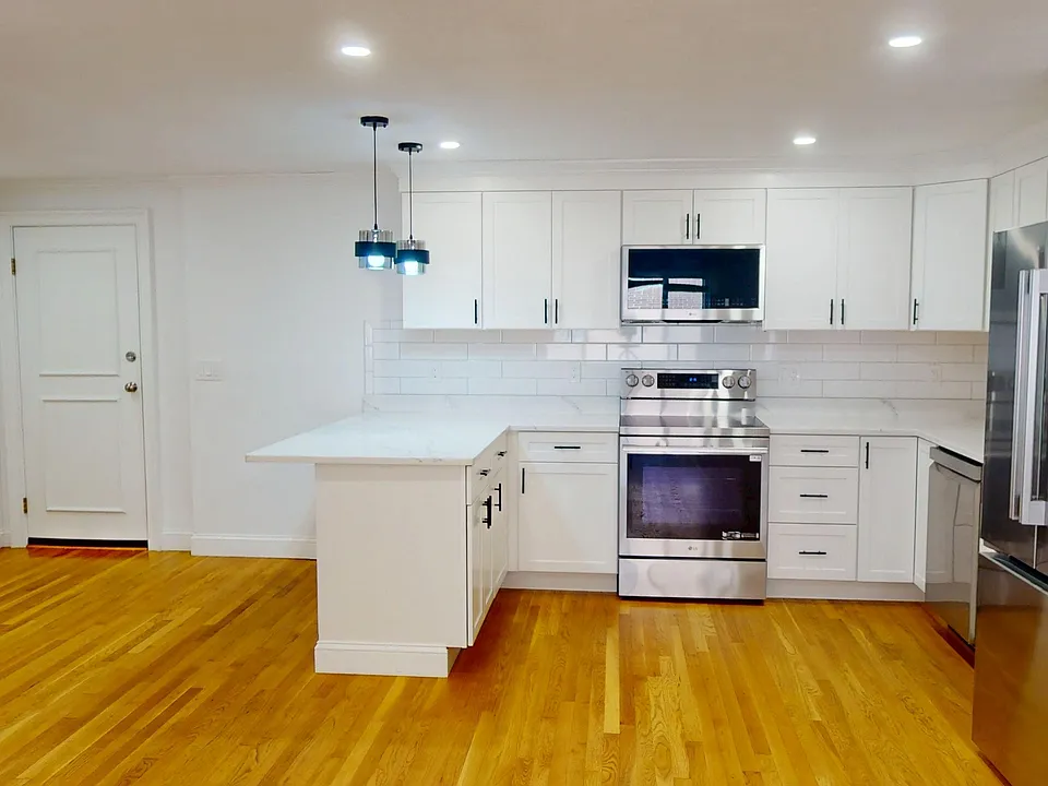 197 Kent St #34