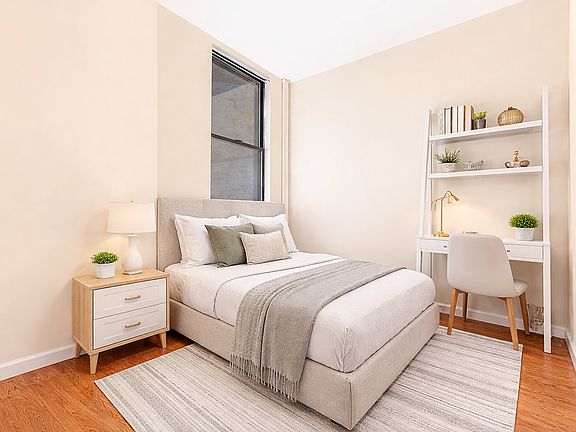 2nd image of 133 Avenue C APT 3A
