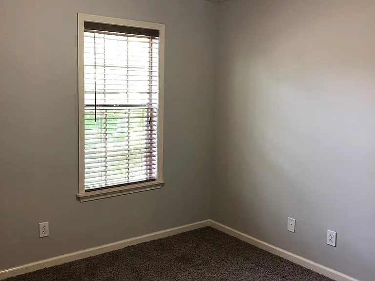 368 Cobblestone Way — Photo 17
