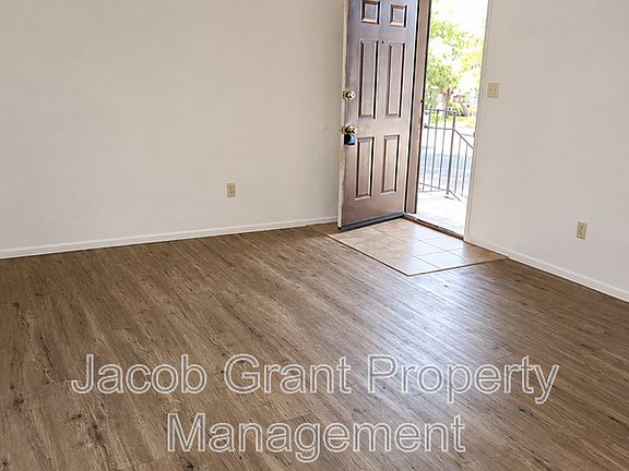 3rd image of 796 Whittier St APT 1