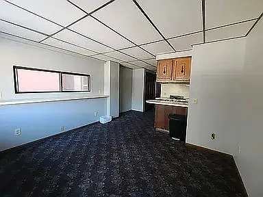 472 S Main St #5 — Photo 3