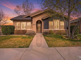 816 E Tallinn St, Meridian, ID 83646