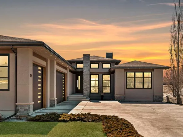 34 N Elveden Hts SW, Calgary, AB T3H 0L1