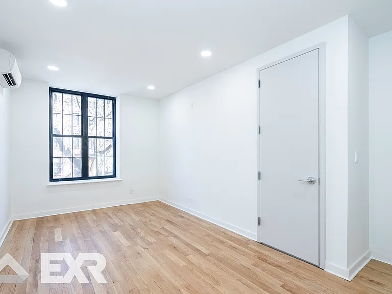 354A Quincy St #1A — Photo 13