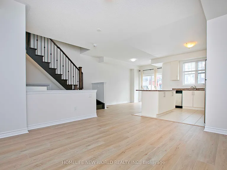 15 Wimshaw Ln — Photo 8