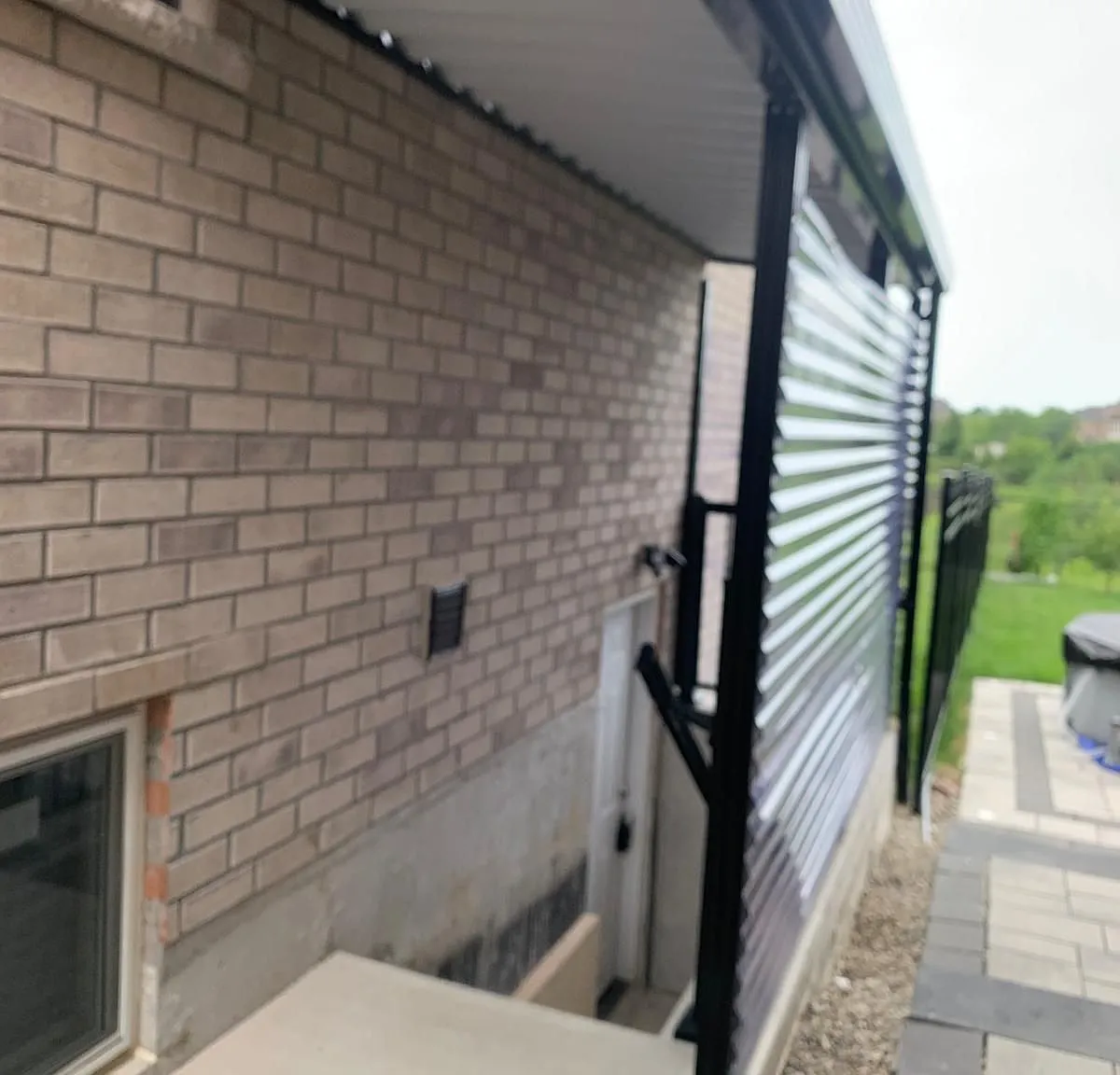 2 bed, $2,050 — Photo 1