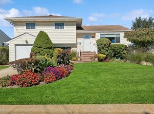 2481 Horace Ct, Bellmore, NY 11710