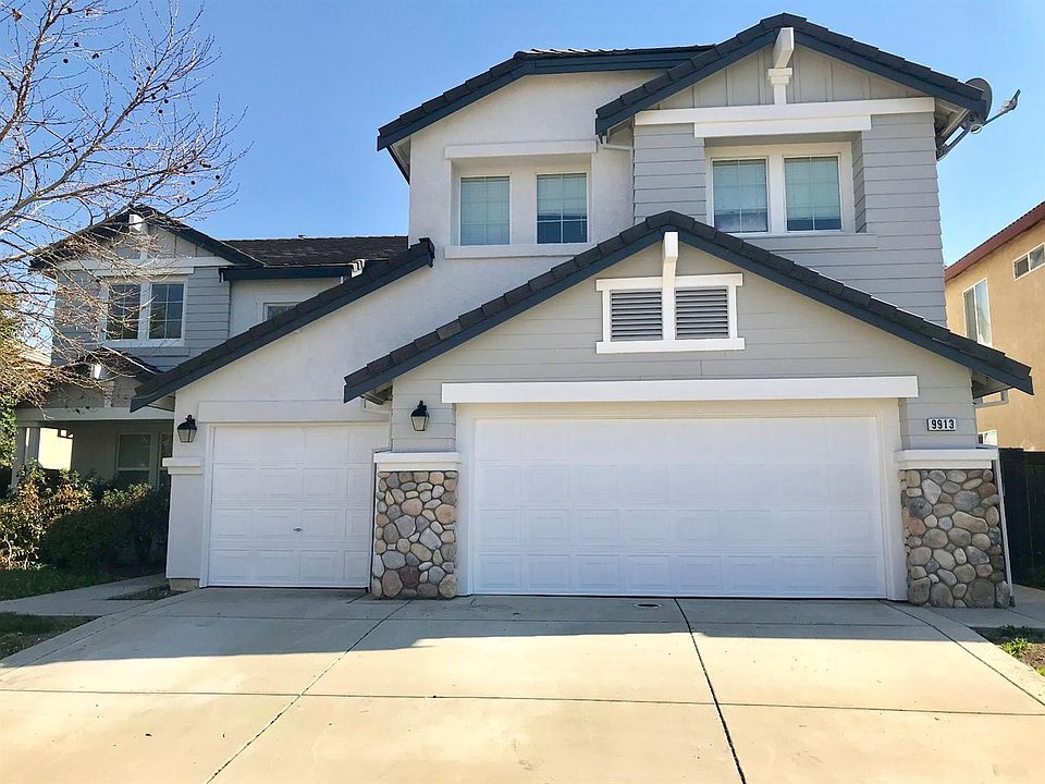 2nd image of 9913 Benevento Way