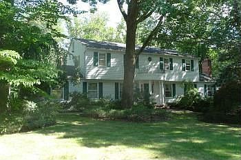 1st image of 36 Kenwood Dr