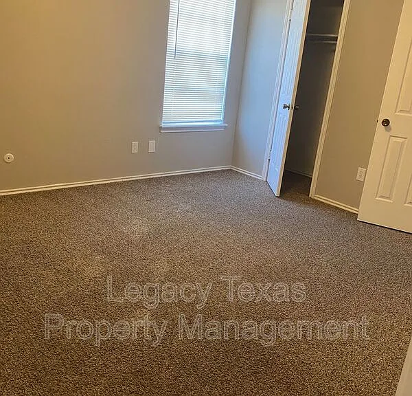 1608 Sun Valley Dr #C — Photo 7