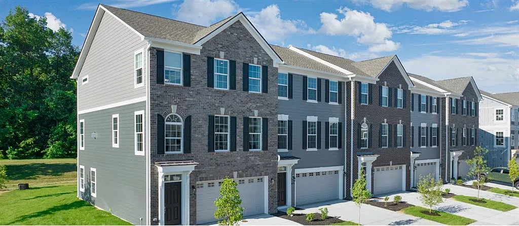 6955 Adalene Ln photo 1