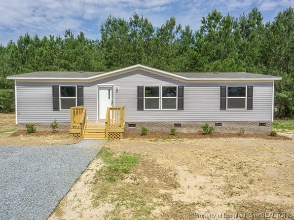 3908 McKethan St, Wade, NC 28395