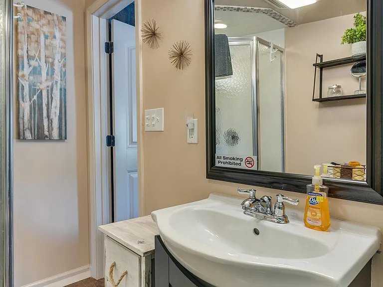 503 Sioux St — Photo 14