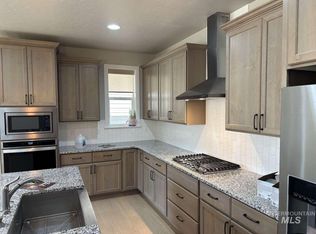 5773 W Riva Capri St, Meridian, ID 83646