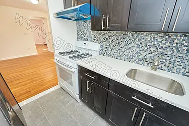 Rented by Genik Group Corp