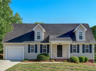 1608 Bridgeport Ter, High Point, NC 27265