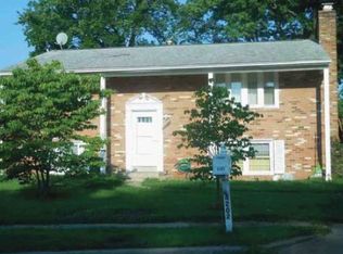 4202 Carmel Ter, Chantilly, VA 20151