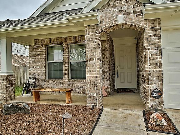 2nd image of 15107 Olmstead Park Dr