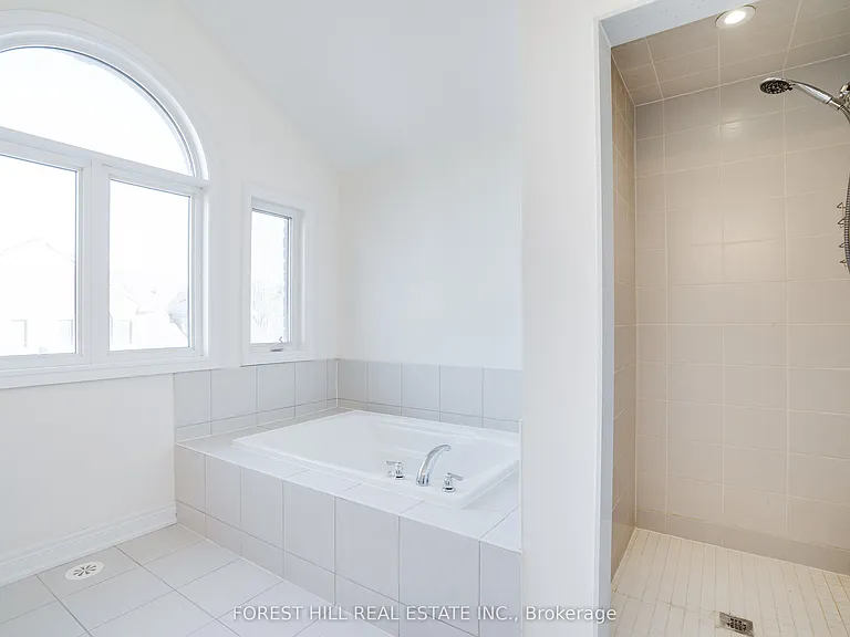 41 Hiawatha Ct — Photo 35