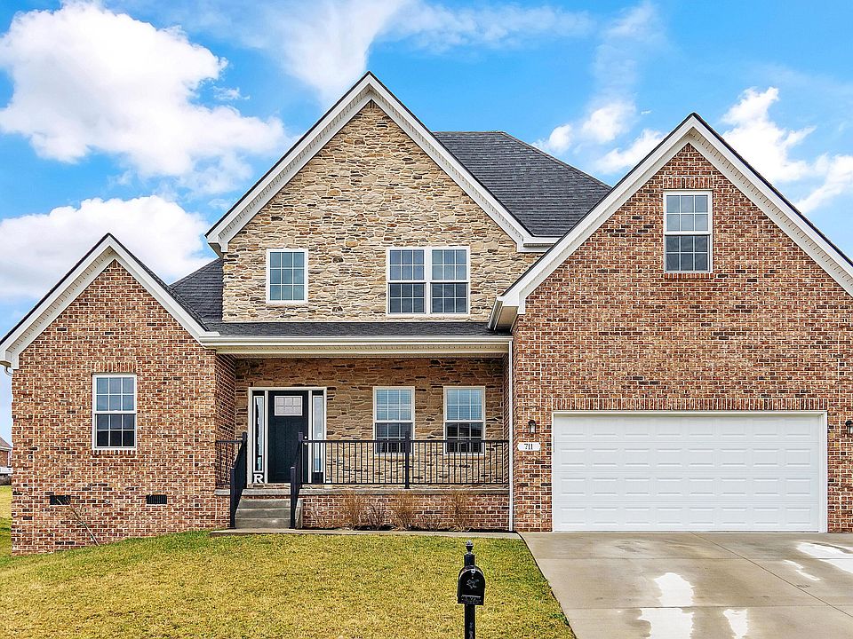 1st image of 711 Goldenwood Dr