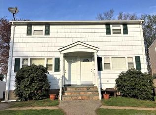 104-106 Ferris Ave, Norwalk, CT 06854