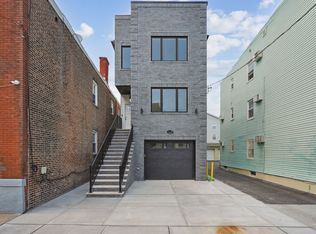 428 Hamilton St FLOOR 2, Harrison, NJ 07029