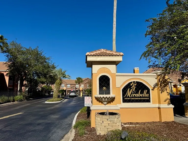 8842 Villa View Cir #108 — Photo 44