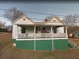 100 Newman St, Laurens, SC 29360