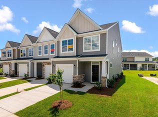 401 Painted Lady Ln, Goose Creek, SC 29445