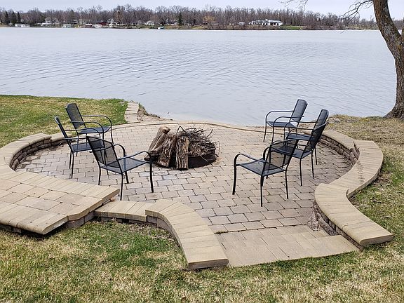Stone Paver Fire Pit