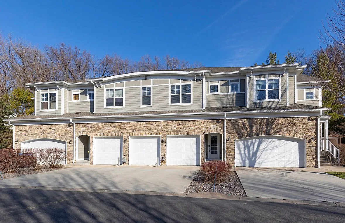 17830 Valley Cove Ct — Photo 1