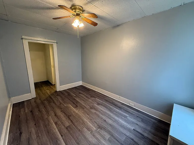 33-35 Emerson Street — Photo 16