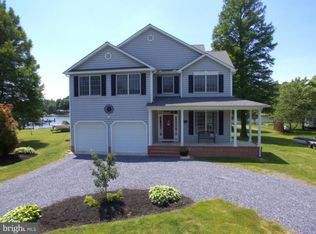 137 Winchester Ave, Grasonville, MD 21638