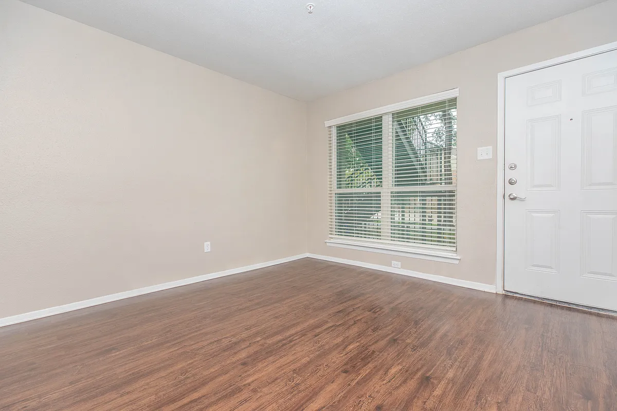 2 Bedroom 1 Bathroom entry way/foyer - The Pines