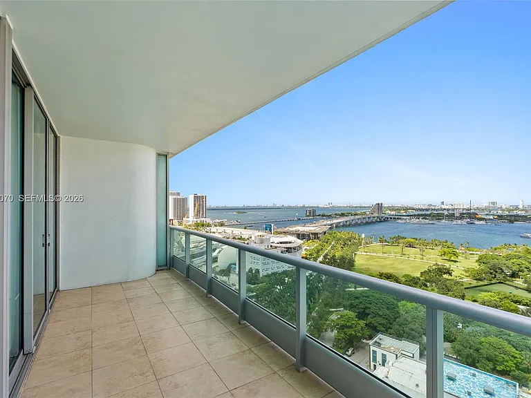 900 Biscayne Blvd #2304 — Photo 33
