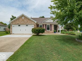 784 Runnymede Dr, Greenfield, IN