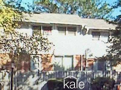 2nd image of 4043 Princeton Ct