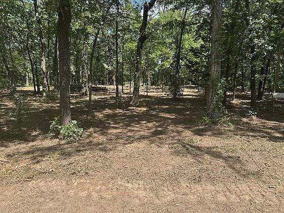 3rd image of 132 Private Road 44053