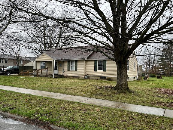 2nd image of 350 Fairview St
