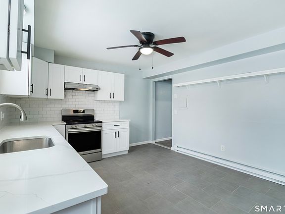 5th image of 63 Briarwood Ln #E