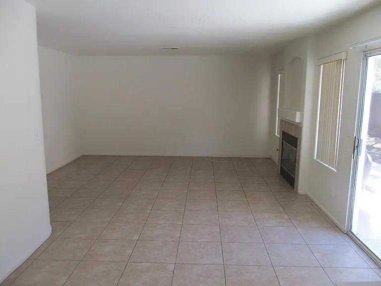 8701 Crescent Ridge Ln — Photo 10