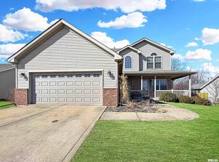 808 Simon St, Washington, IL 61571