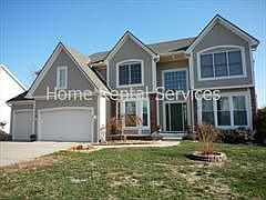 1st image of 605 SE Williamsburg Dr