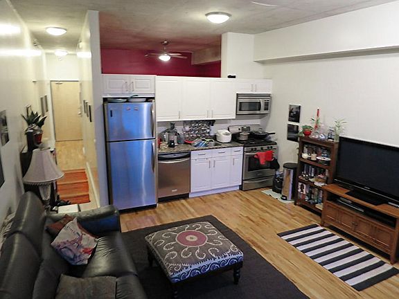 2nd image of 1620 S Michigan Ave Unit 608