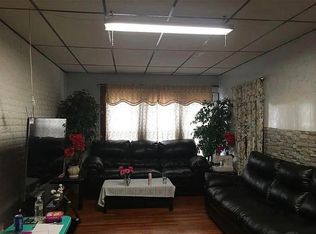 96 Austin St, Buffalo, NY 14207
