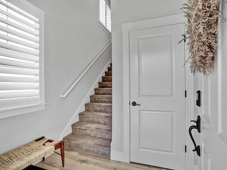 16625 SW Botany Bay Ln — Photo 6