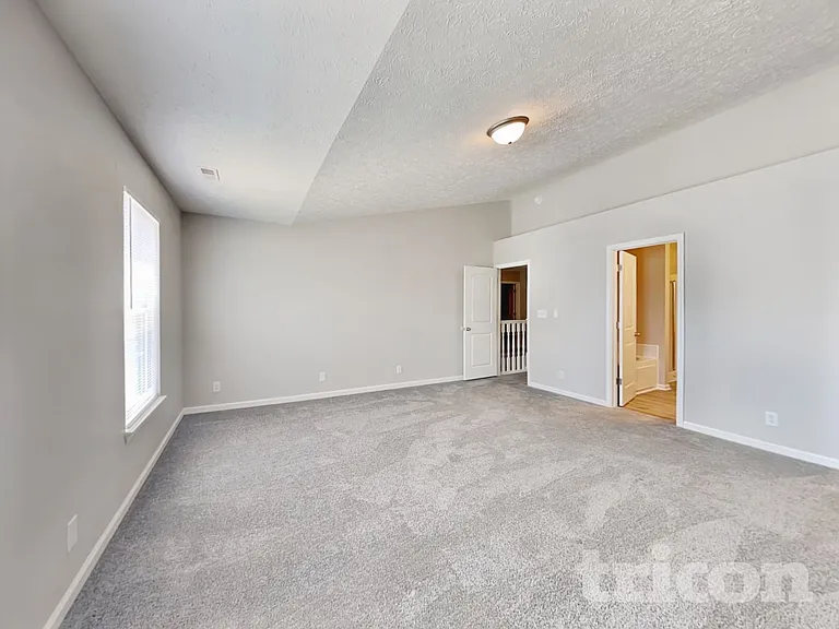 1702 Jaques Dr — Photo 9