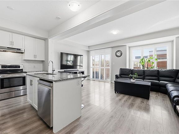 5th image of 19 Hibiscus Ln